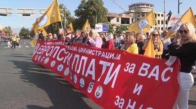 Техничкиот персонал на Собранието на Косово протестира за ниските плати: Не можеме да работиме за ...